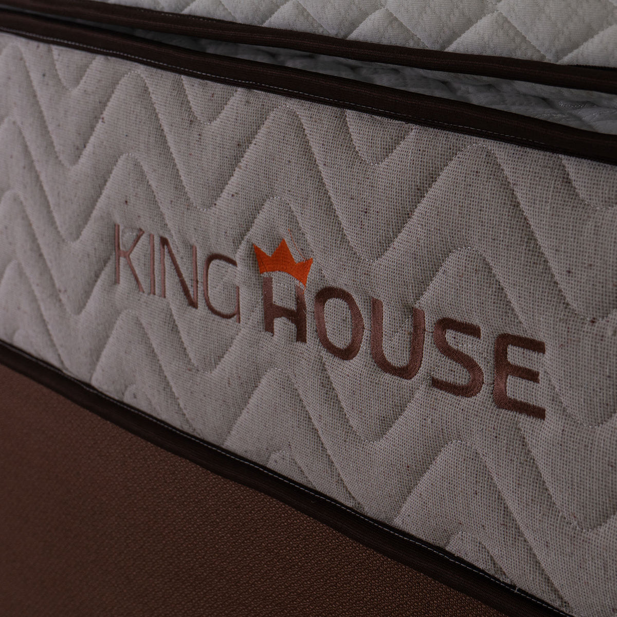 Cama Box Baú Liverpool 138x188 C/ Molas Ensacadas King House