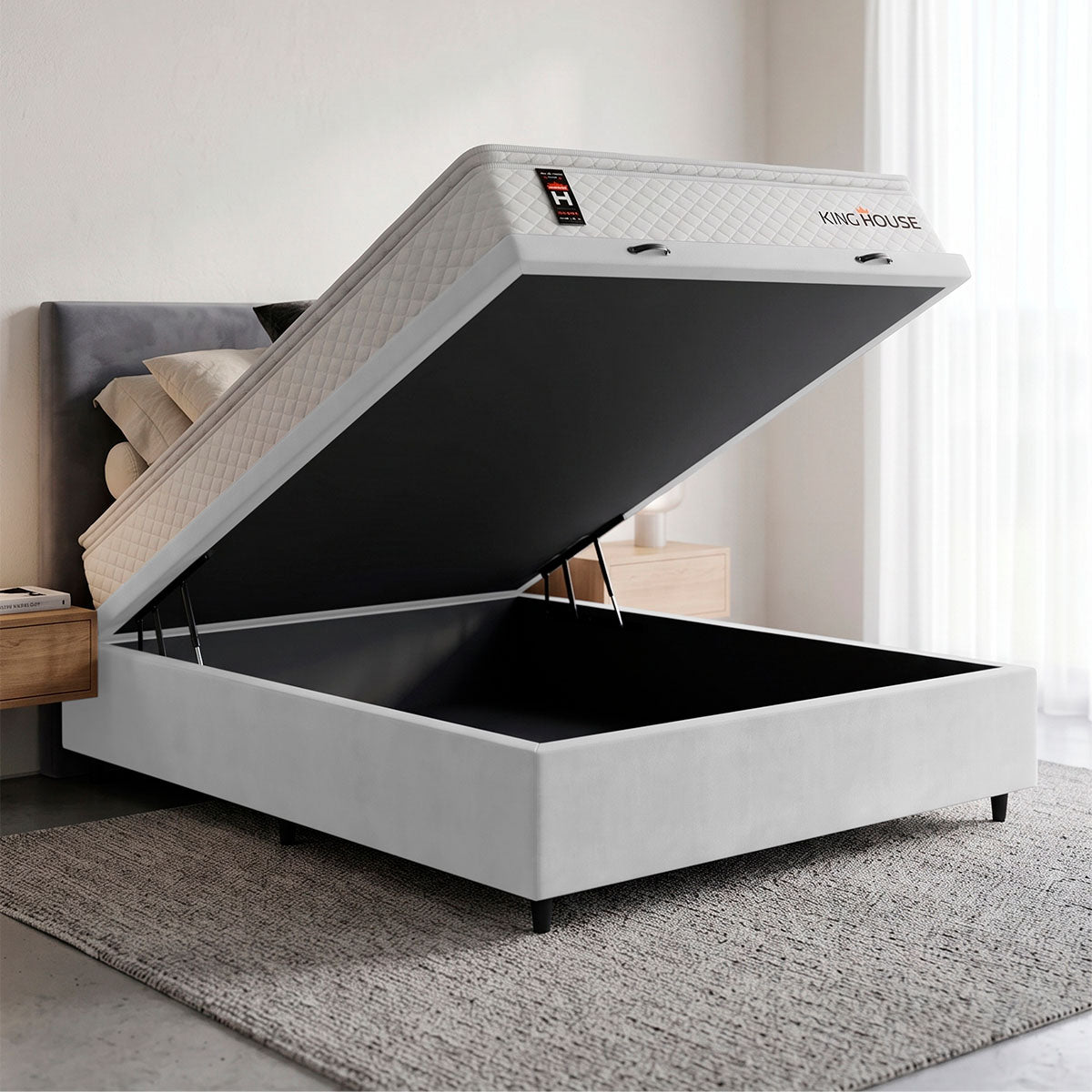 Cama Box Baú Branco New Moon 138x188x73 c/ Molas Ensacadas Espuma D26 Suporta 110 kg