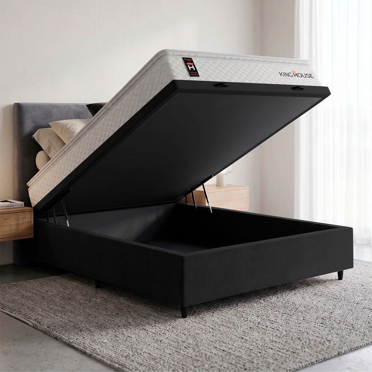 Cama Box Baú Branco e Preto New Moon 138x188x73 c/ Molas Ensacadas Espuma D26 Suporta 110 kg