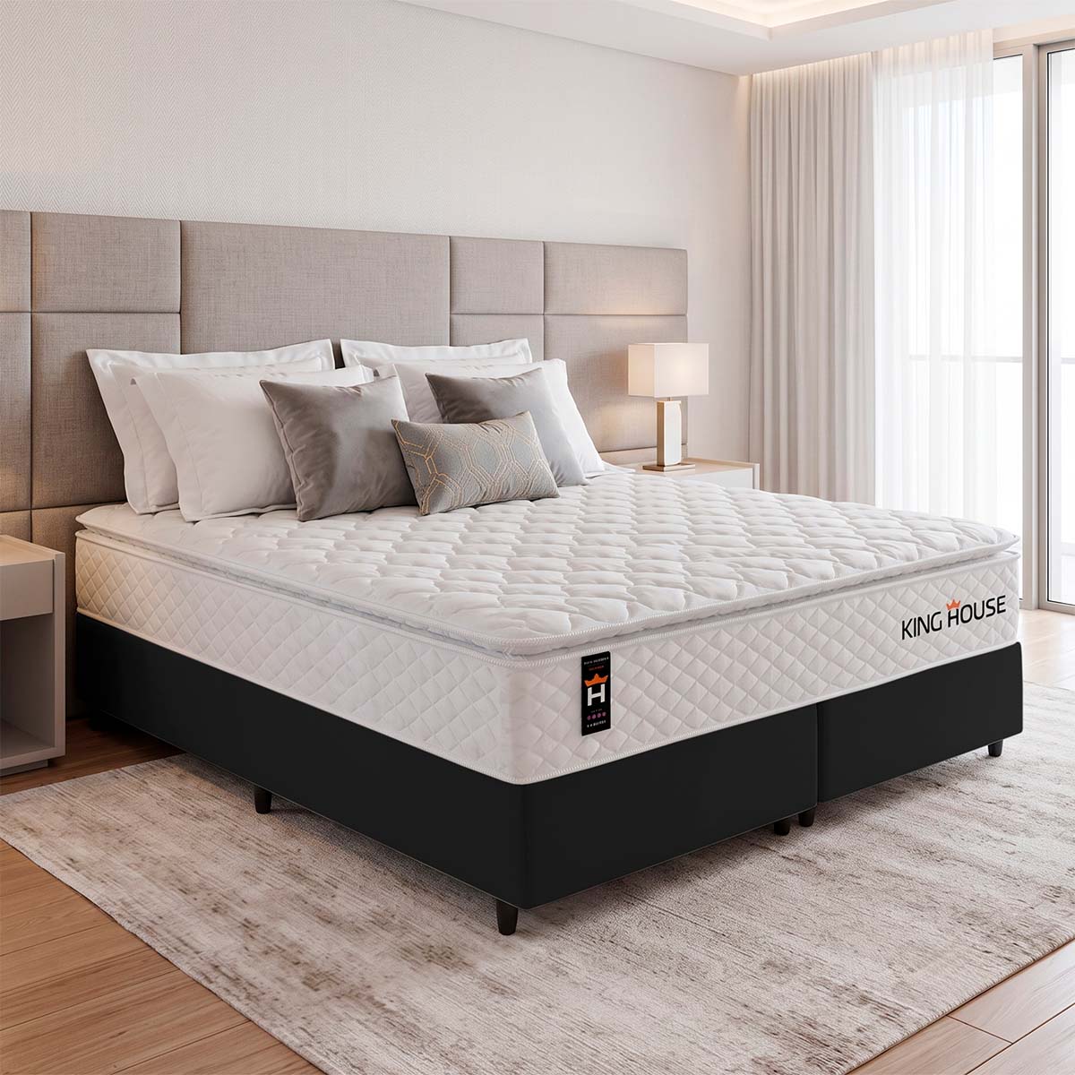 Cama Box Branco e Preto c/ Molas Ensacadas New Moon King 193x203x66 Espuma D26 Suporta 110 kg
