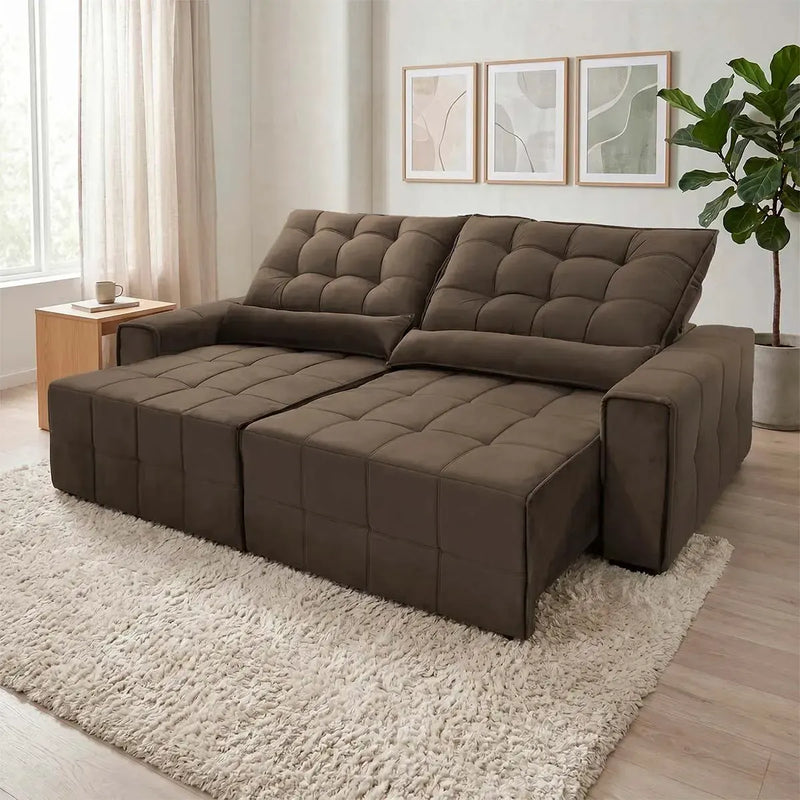 Sofá retrátil reclinável Alaska marrom em suede velut, com assento estendido e encosto ajustado.