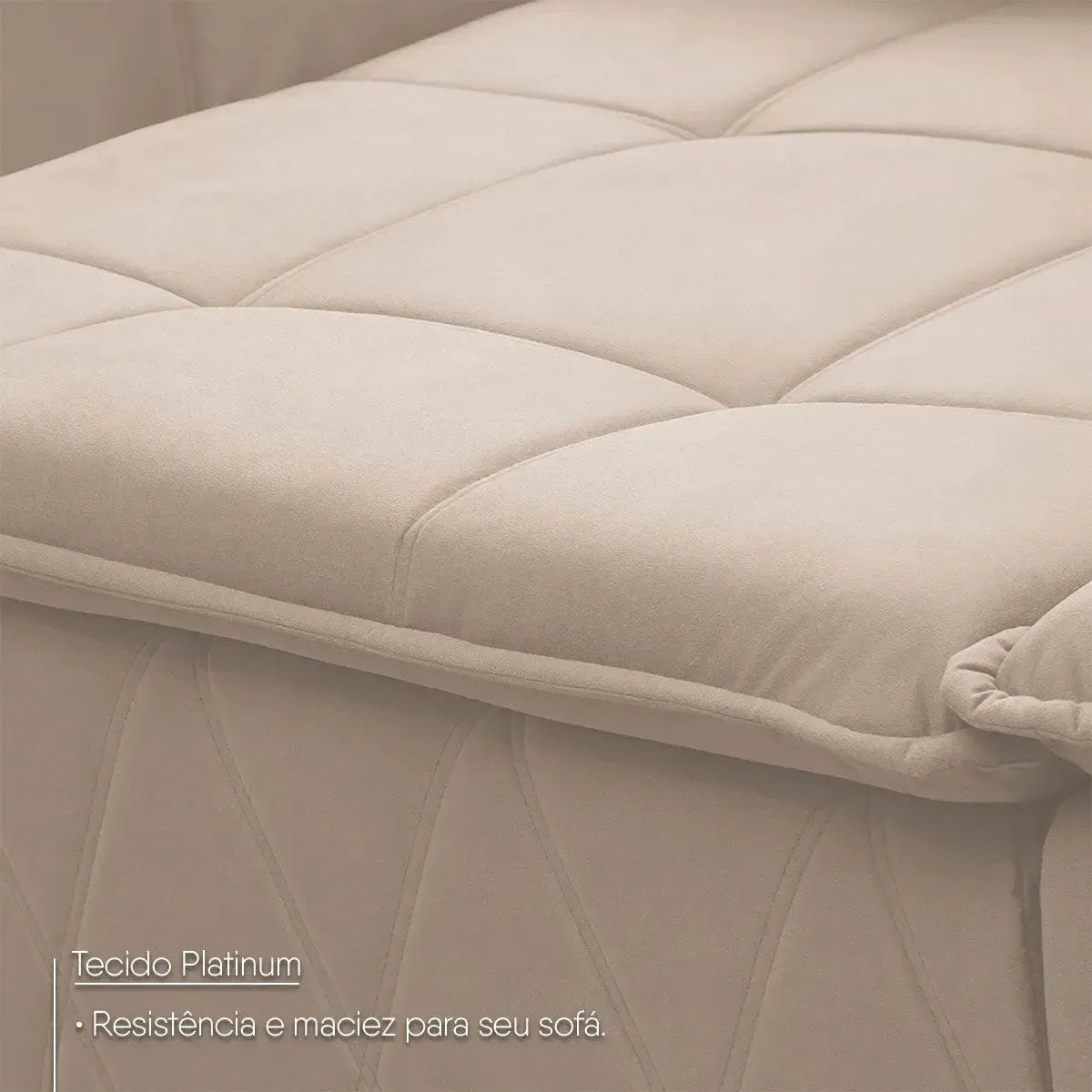 Sofá retrátil reclinável Amsterdam bege em suede velut, com molas no assento e costura detalhada.