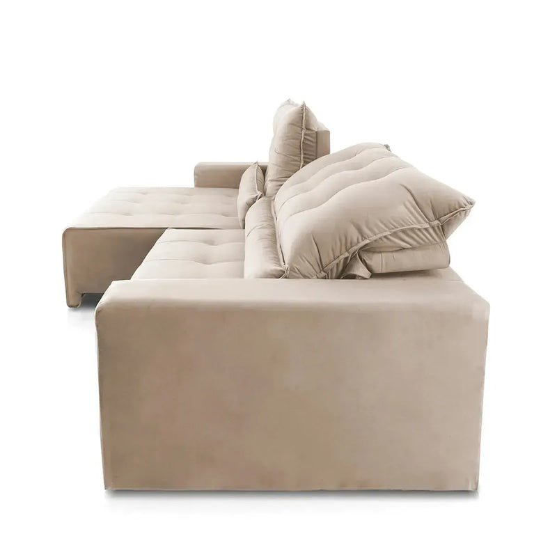 Sofá retrátil reclinável Montebello 2,70m em suede velut bege, com molas no assento.