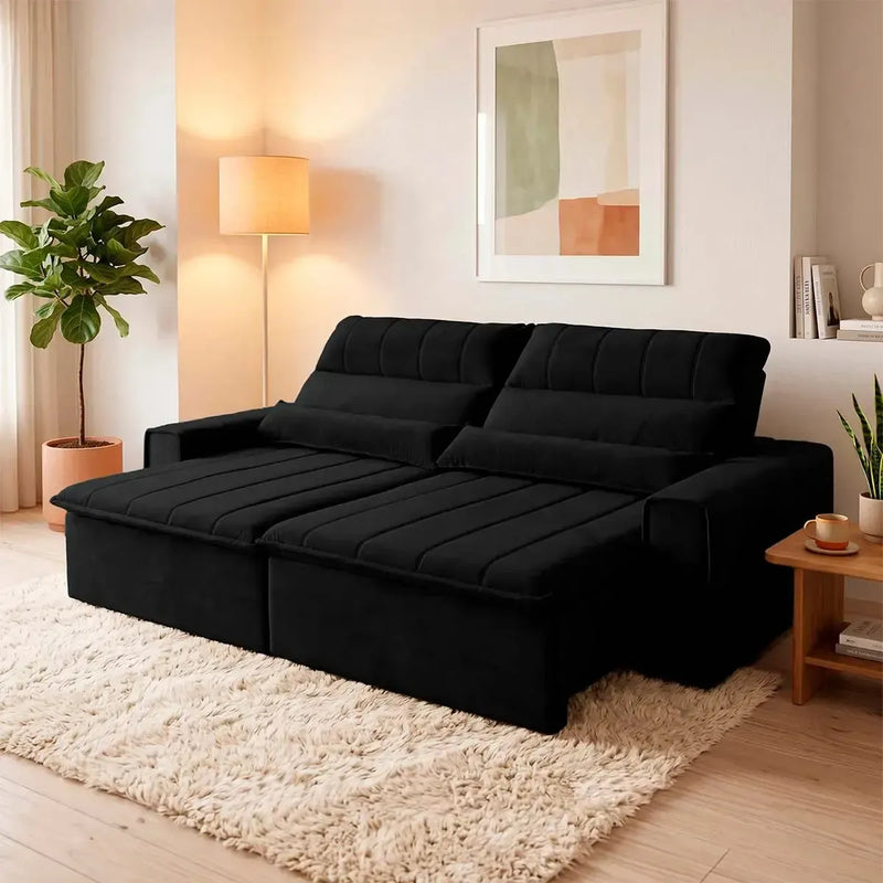 Sofá retrátil reclinável Patagônia 2,30m em suede velut preto, com molas no assento, em sala moderna.
